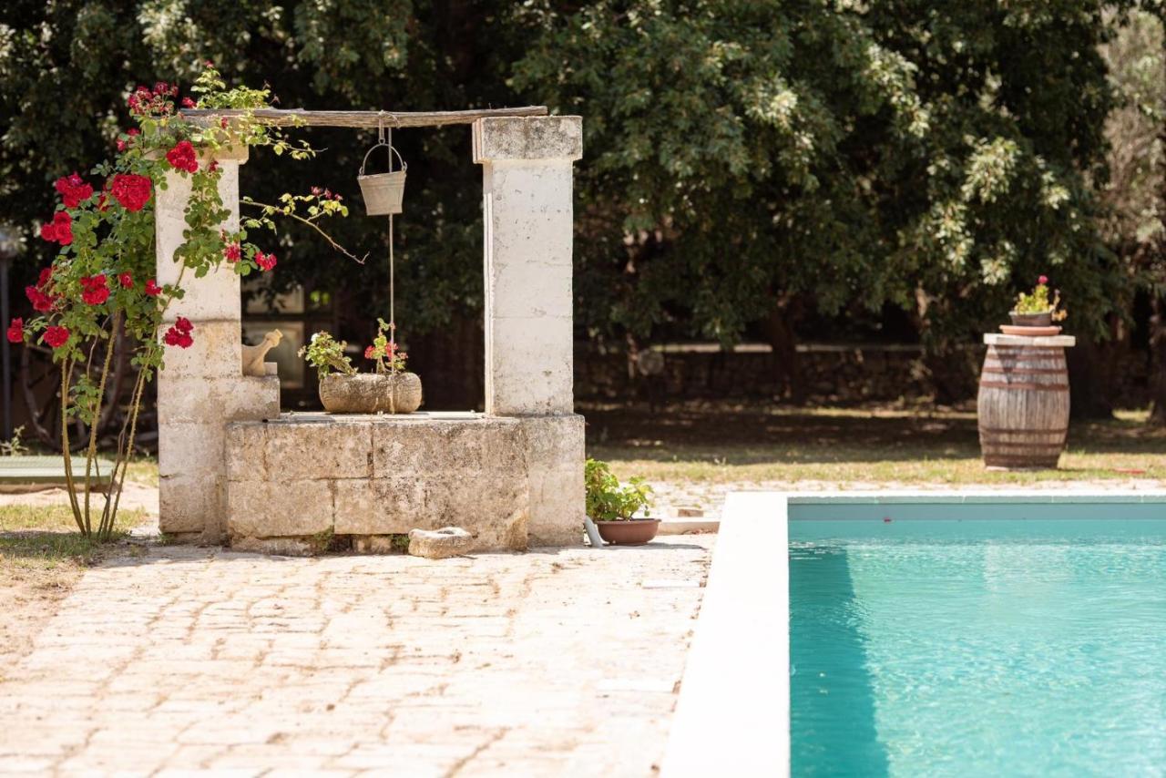 Villa Encantamiento - Dimora Gelsomino - Masseria Storica Nel Cuore Della Puglia Con Piscina Latiano Bagian luar foto