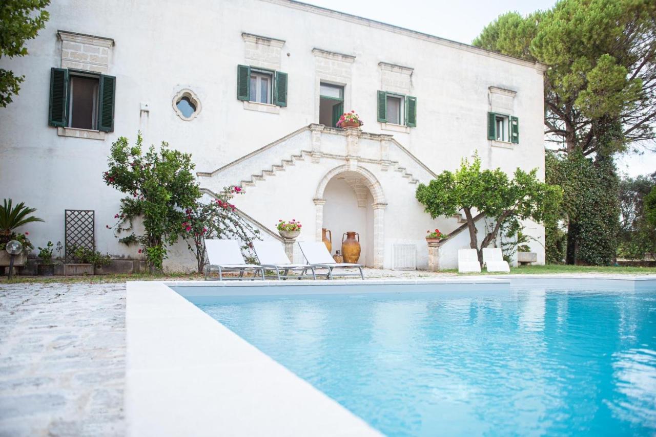 Villa Encantamiento - Dimora Gelsomino - Masseria Storica Nel Cuore Della Puglia Con Piscina Latiano Bagian luar foto